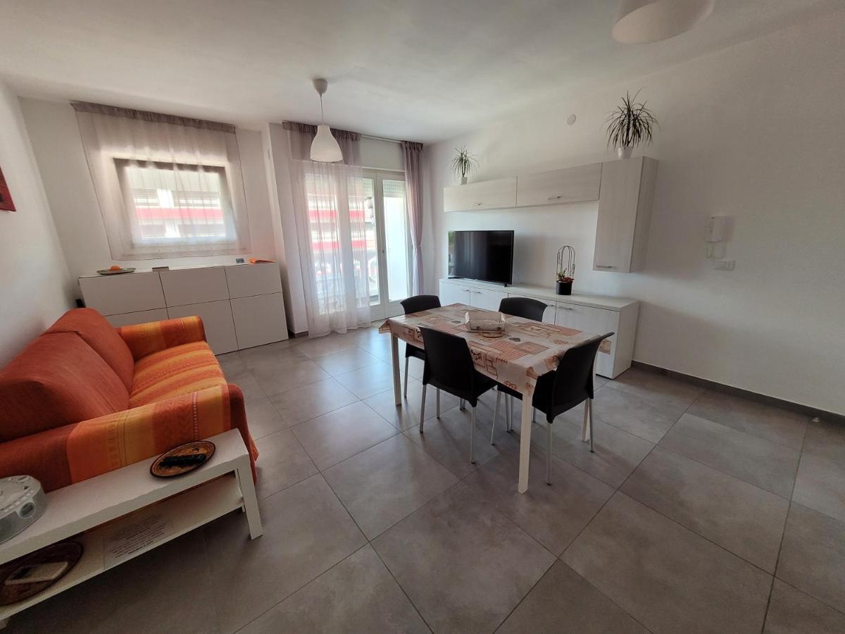 Appartement Rosato Mum à Lignano Sabbiadoro Extérieur photo