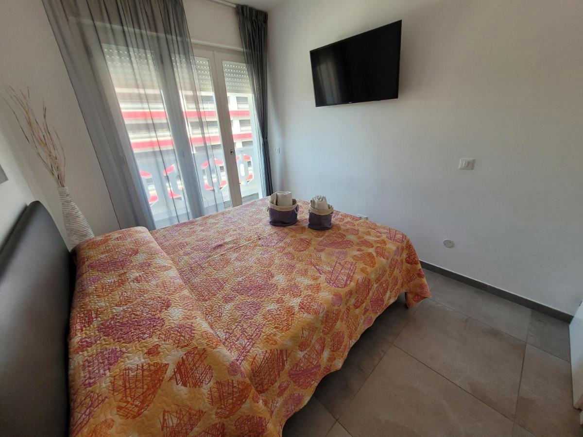Appartement Rosato Mum à Lignano Sabbiadoro Extérieur photo